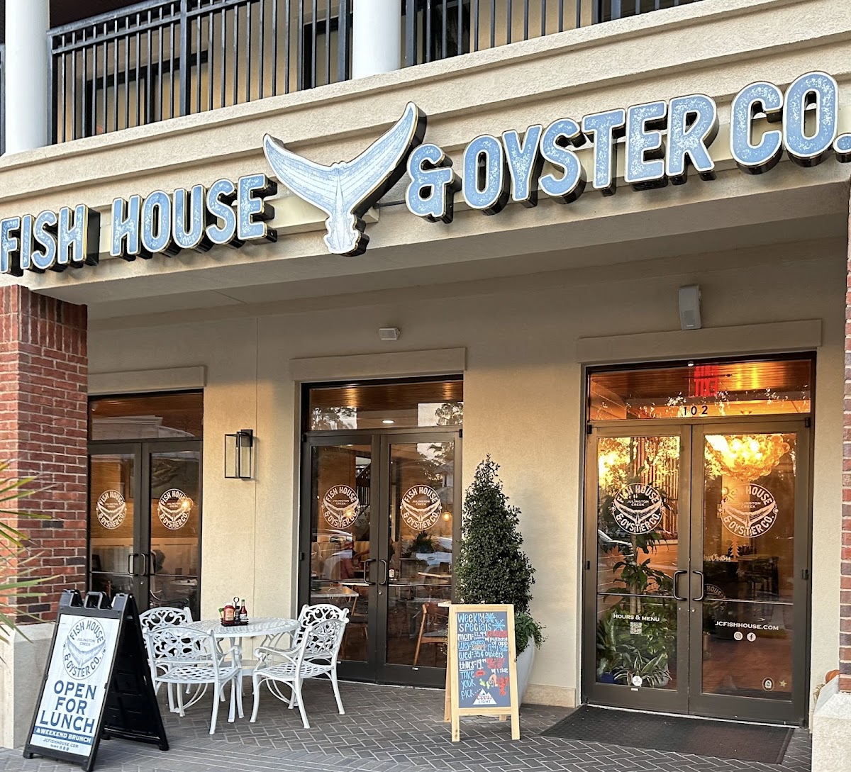 Julington Creek Fish House & Oyster Company
